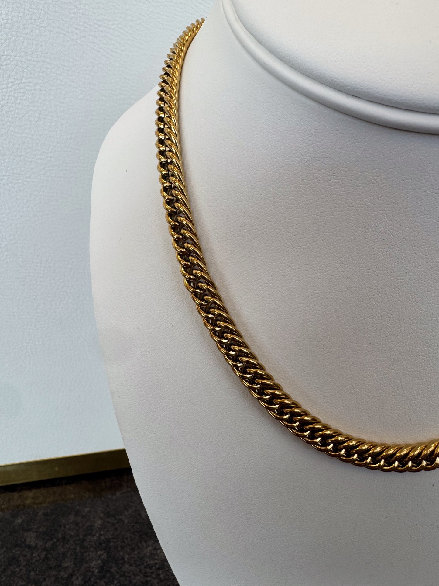 The Caroline: Water Resistant Necklace