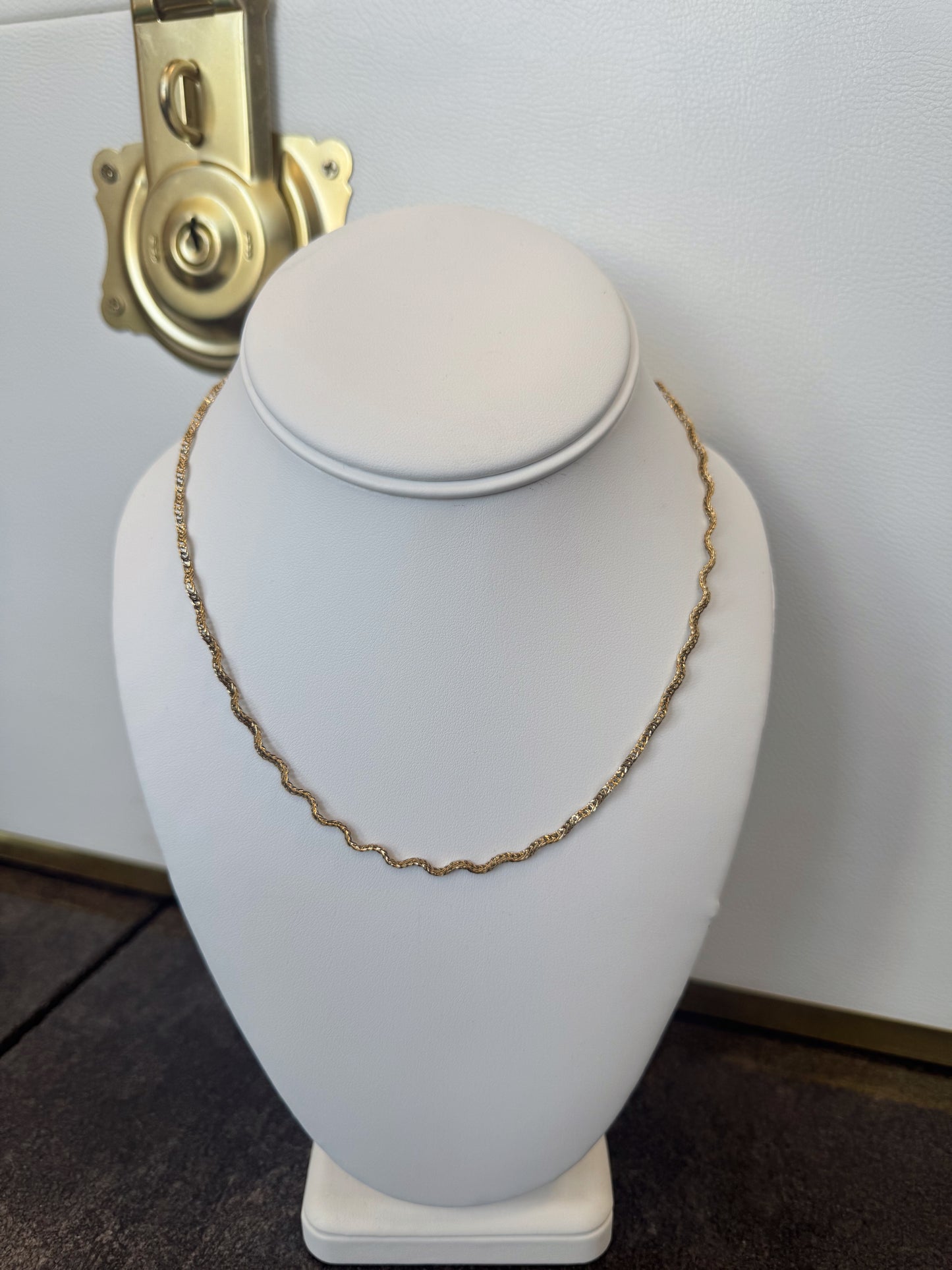 The Zoe: Water Resistant Necklace