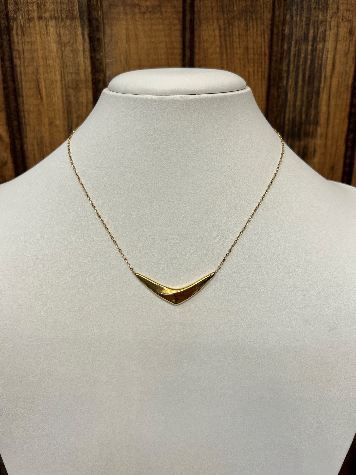 The Sutton: Water Resistant Gold Necklace