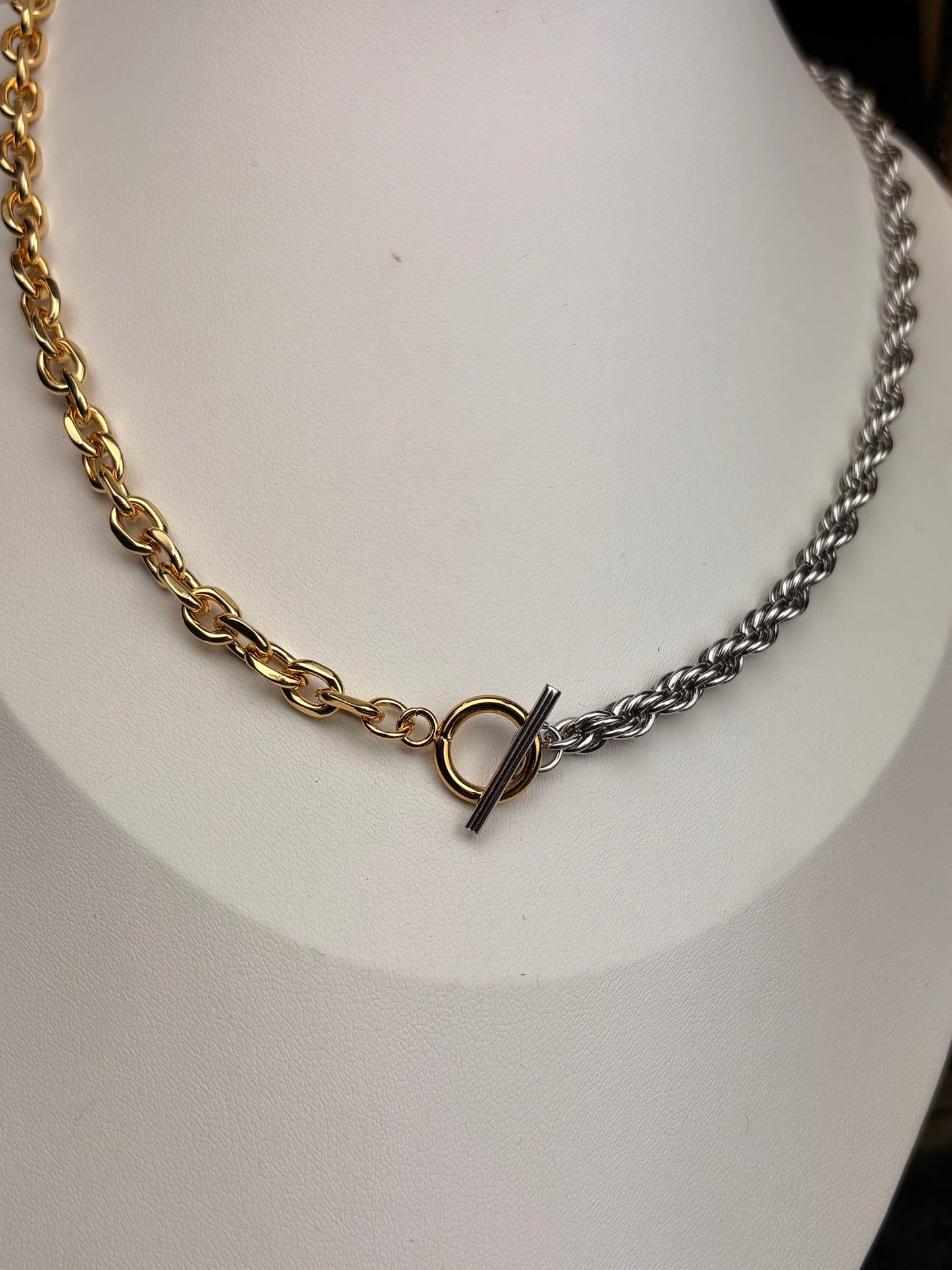 The Kash: Two Tone Water Resistant Necklace