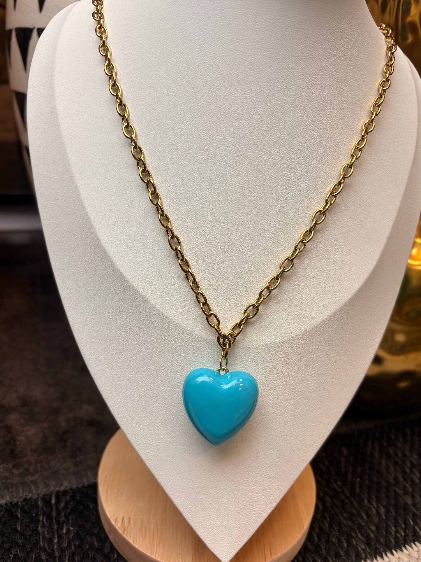 The Shawna: Water Resistant Necklace