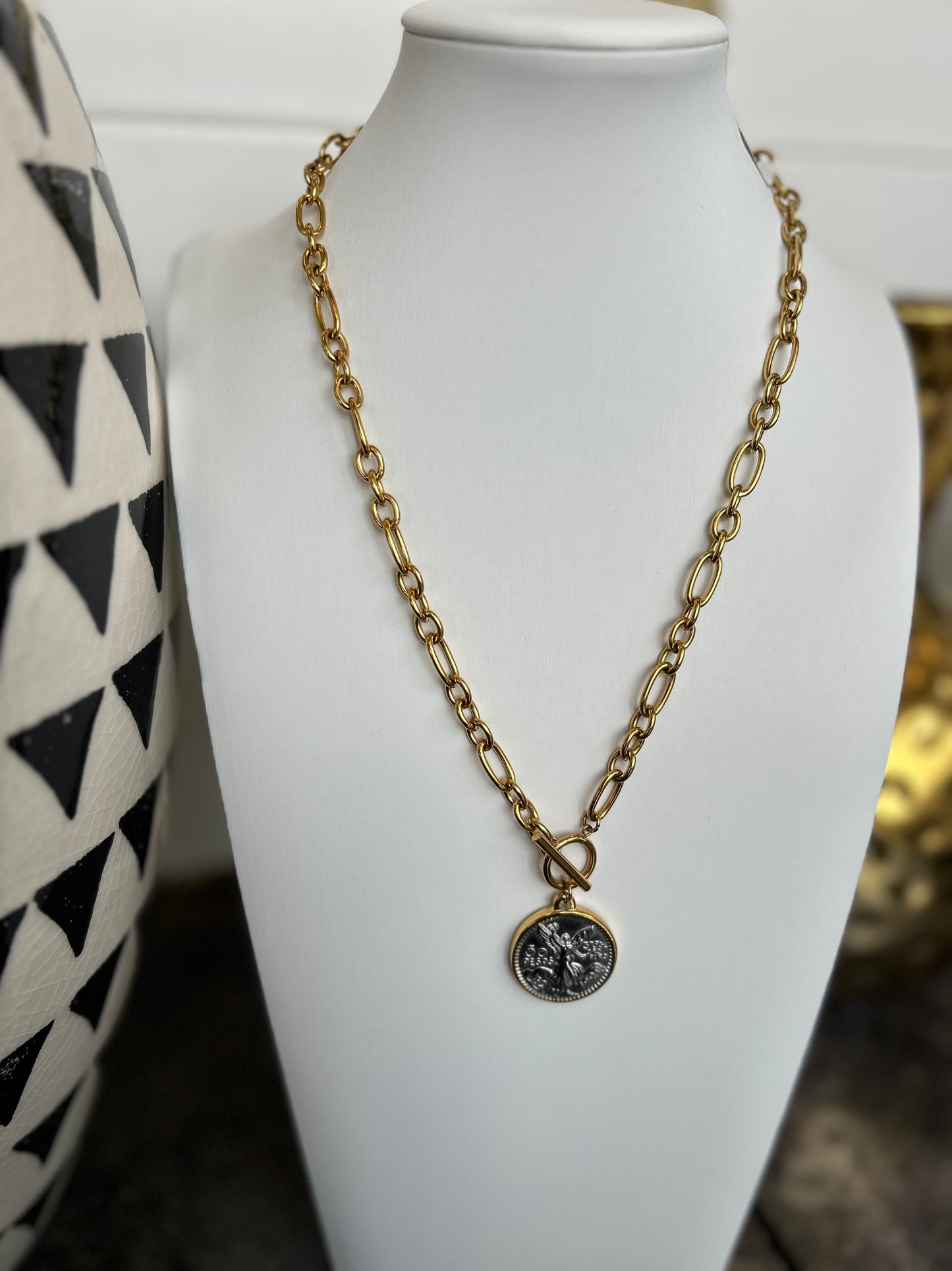 The Hayes: Water Resistant Gold Necklace