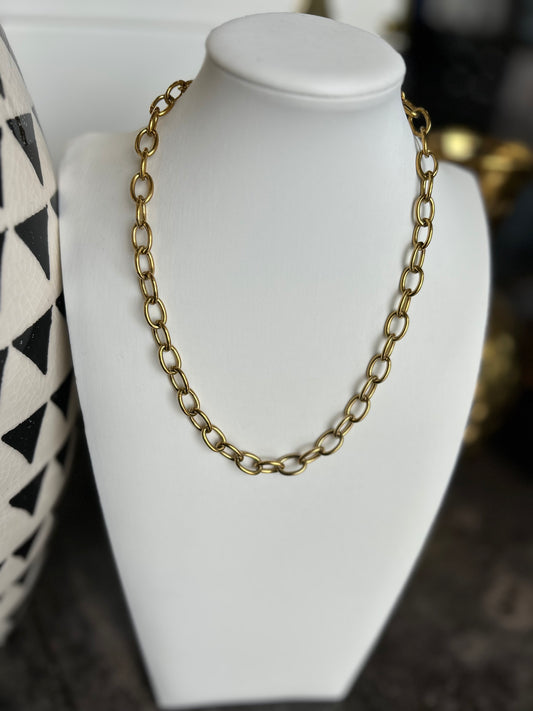 The Leslie: Water Resistant Necklace