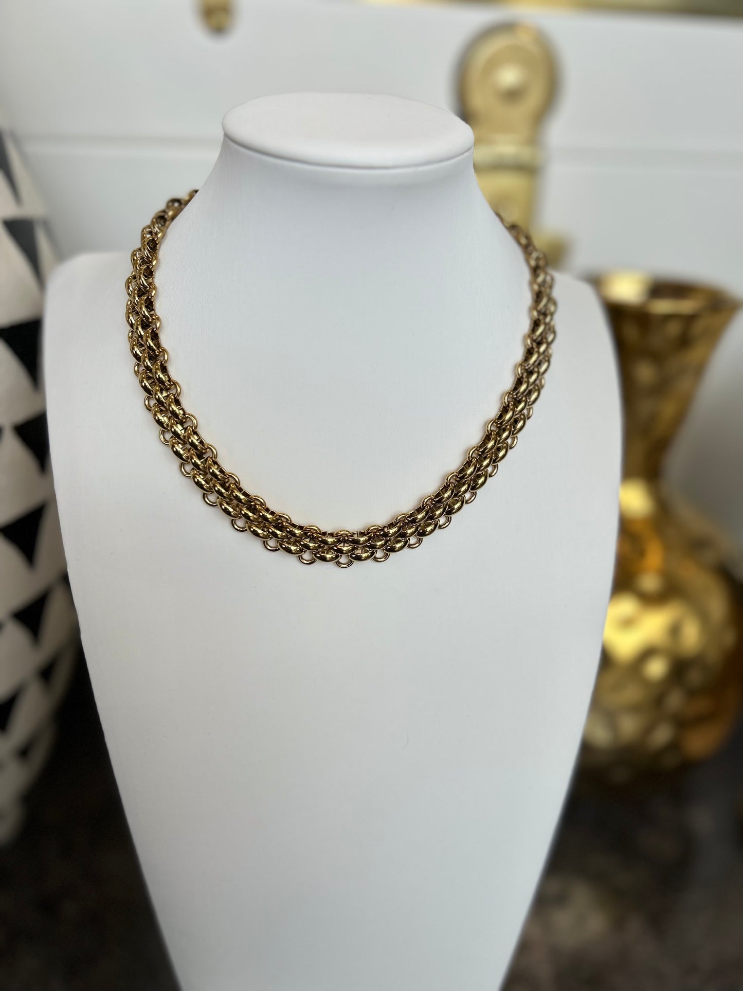 The Lindsey: Water Resistant Necklace