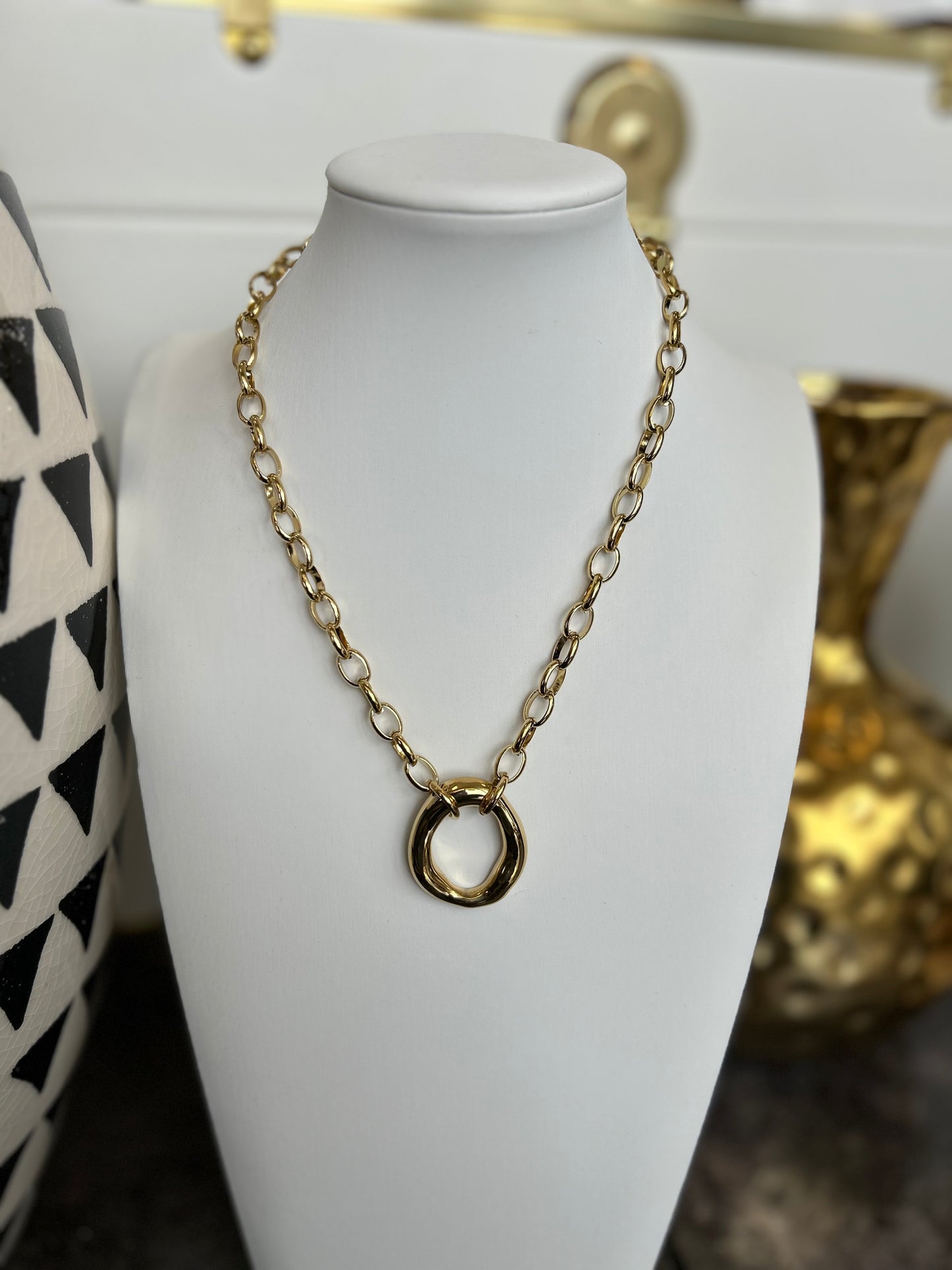 The Victoria: Water Resistant Necklace