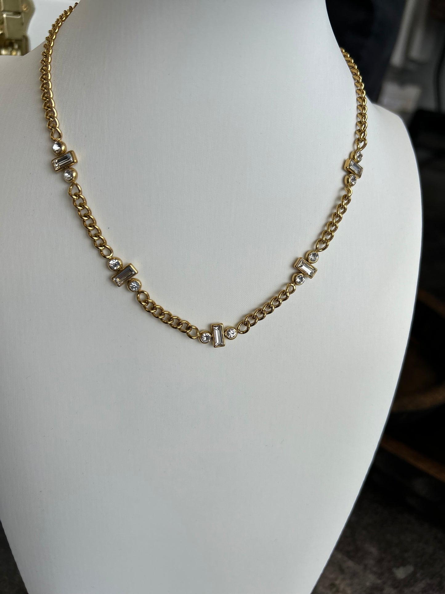 The Ava: Water Resistant Necklace