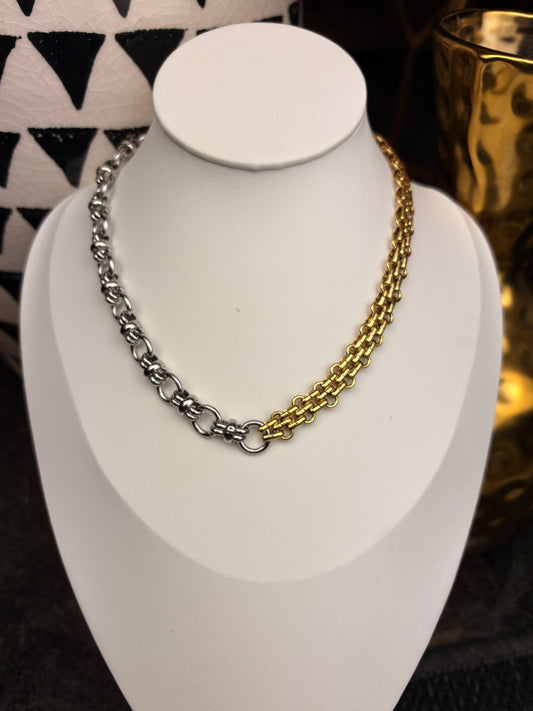 The Montana: Two Tone Necklace