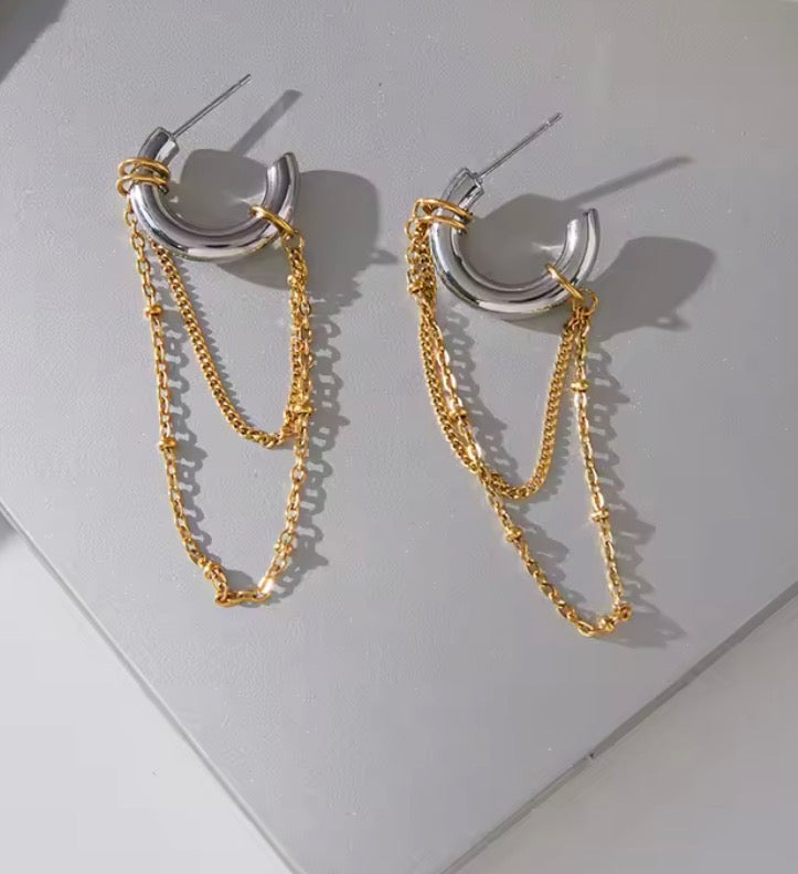 The Twyla Earrings