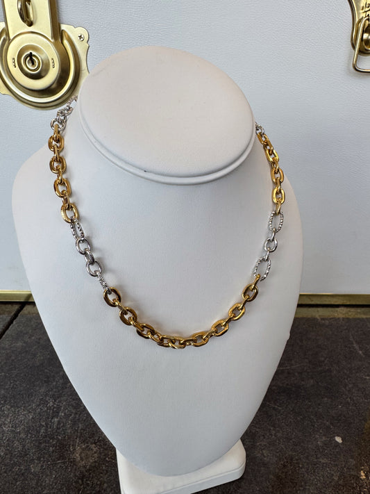 The Loretta: Water Resistant Necklace