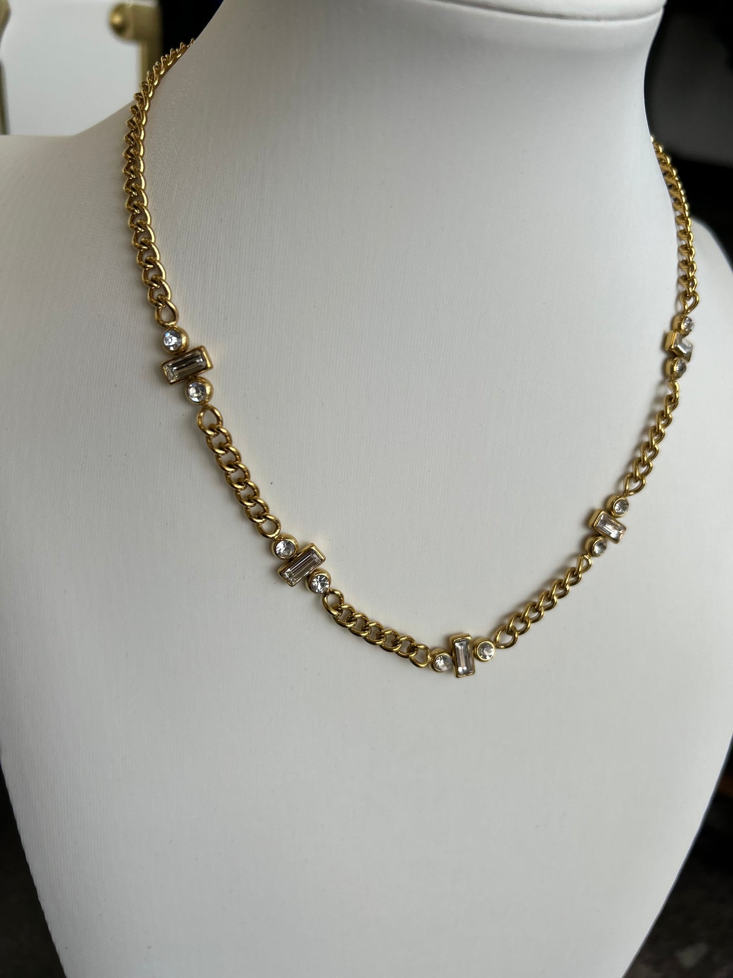 The Ava: Water Resistant Necklace
