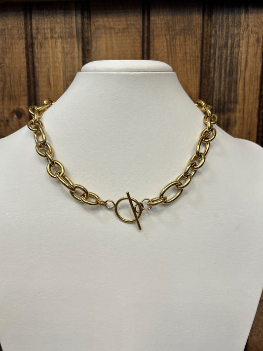 The Preslee: Water Resistant Gold Necklace
