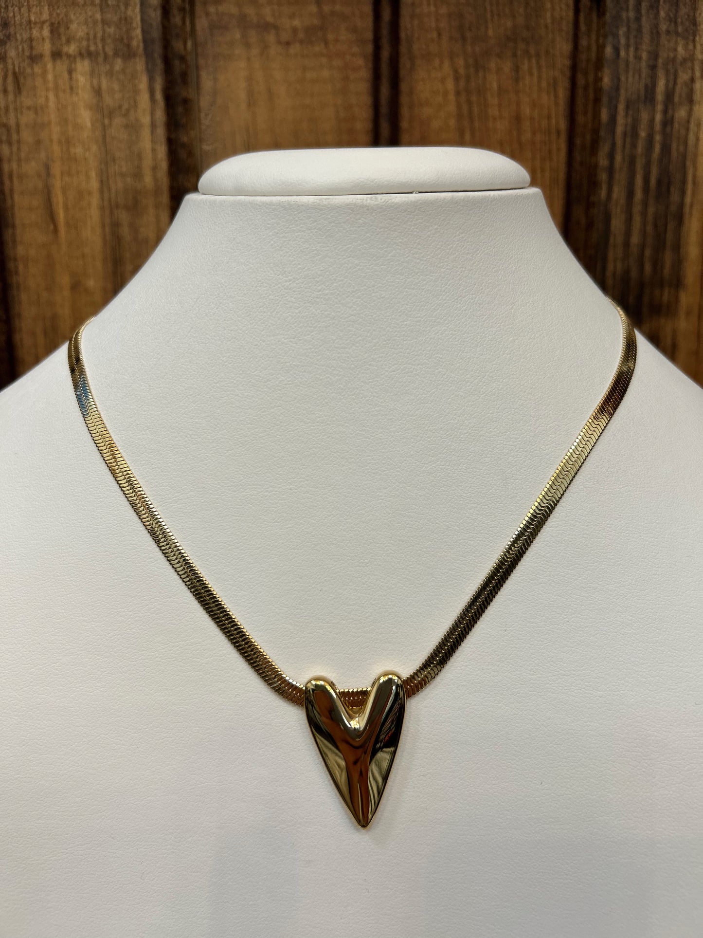 The Lillie: Water Resistant Gold Necklace
