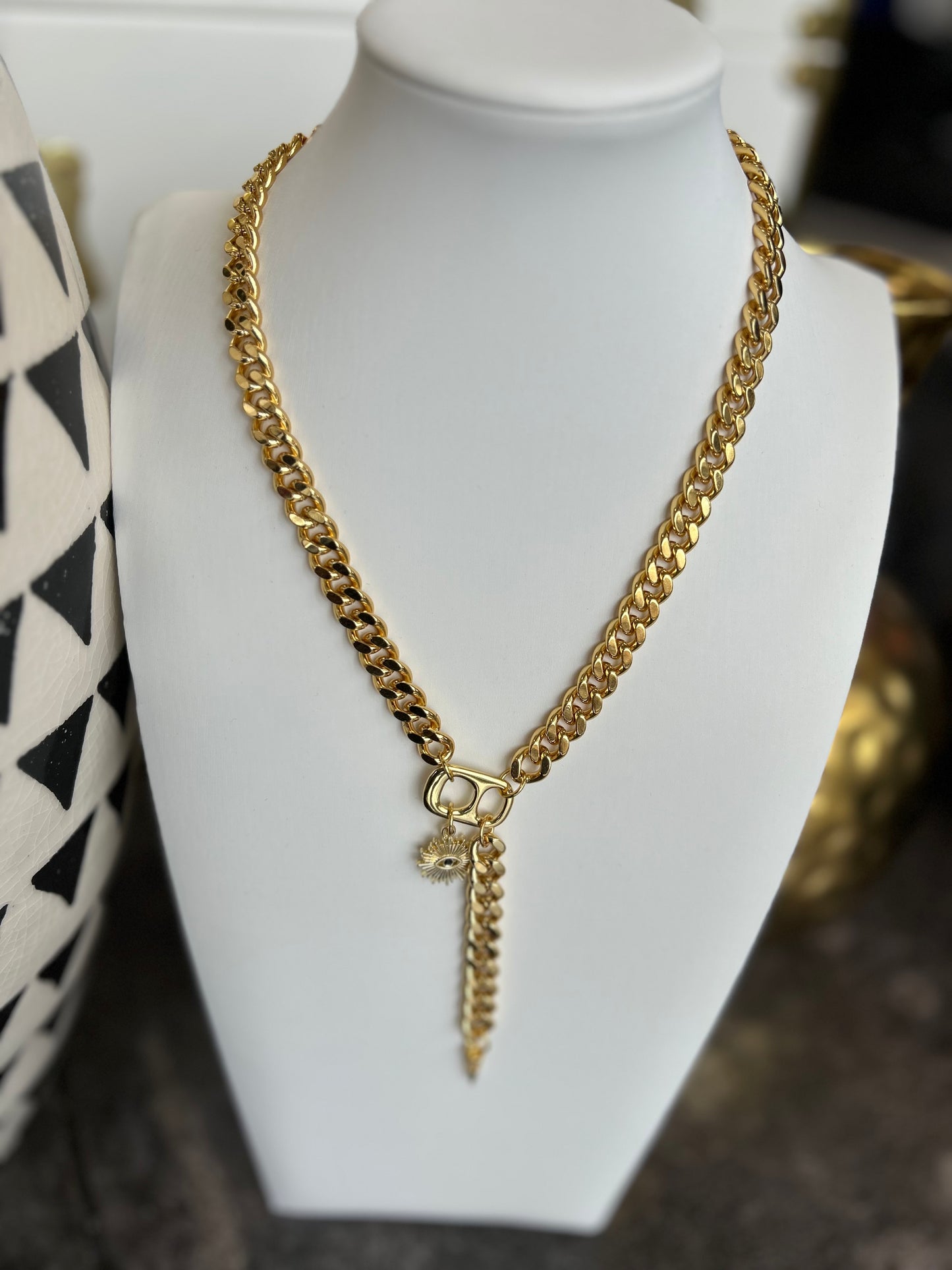 The Regan: Water Resistant Necklace