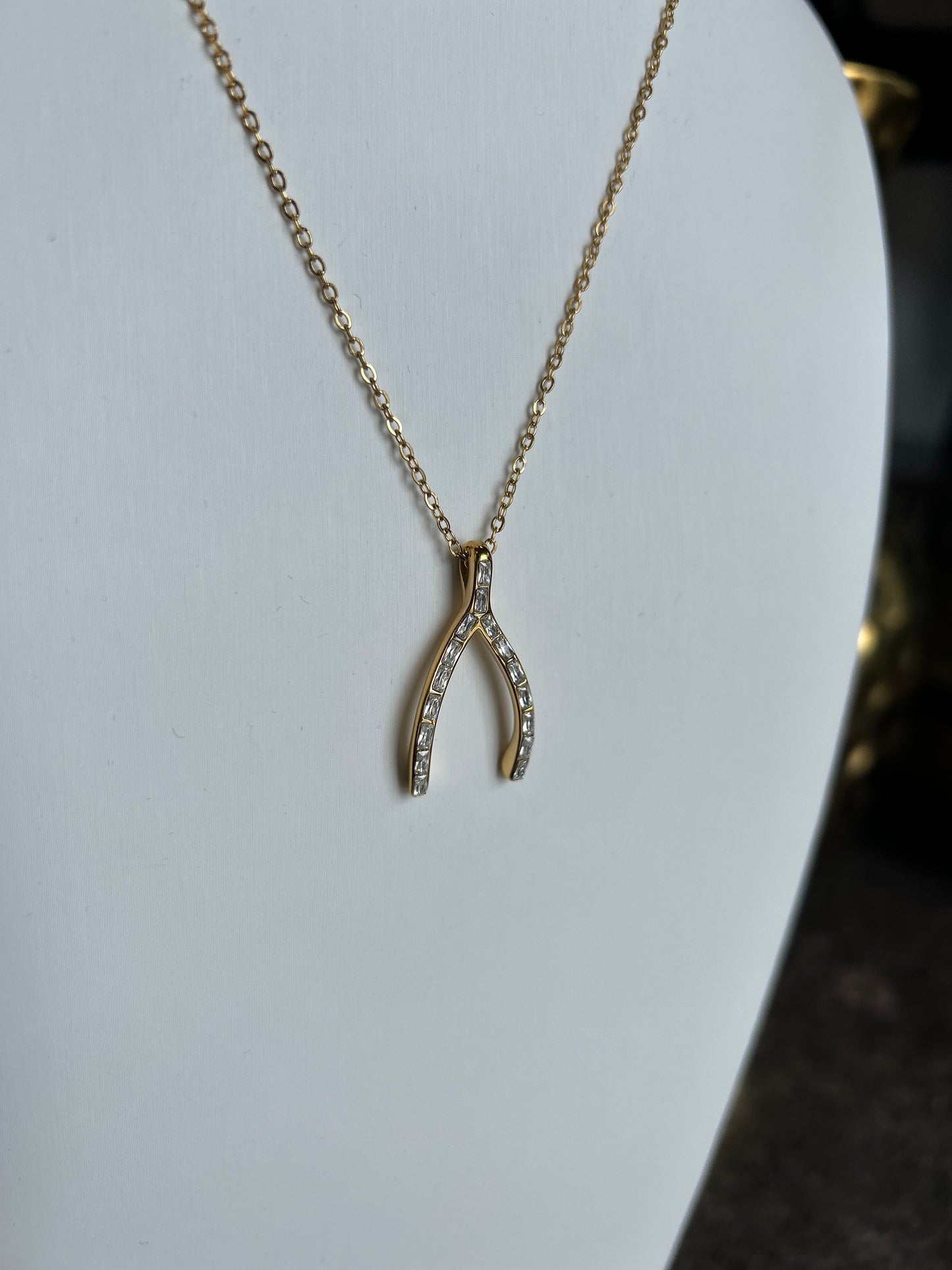 The Felicia: Water Resistant Necklace