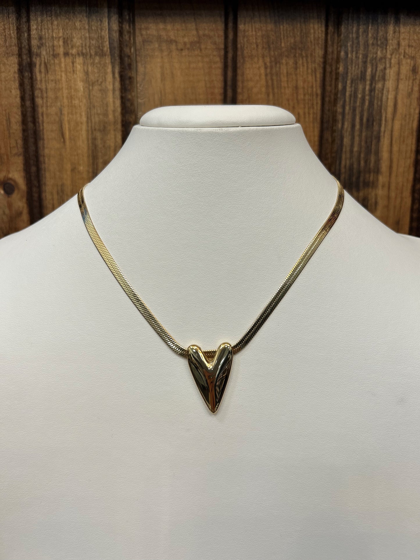 The Lillie: Water Resistant Gold Necklace