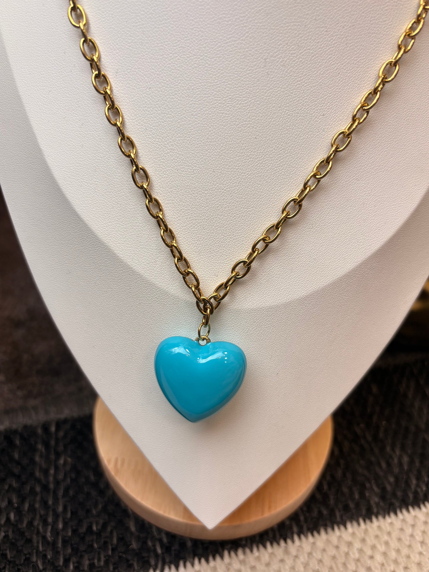 The Shawna: Water Resistant Necklace