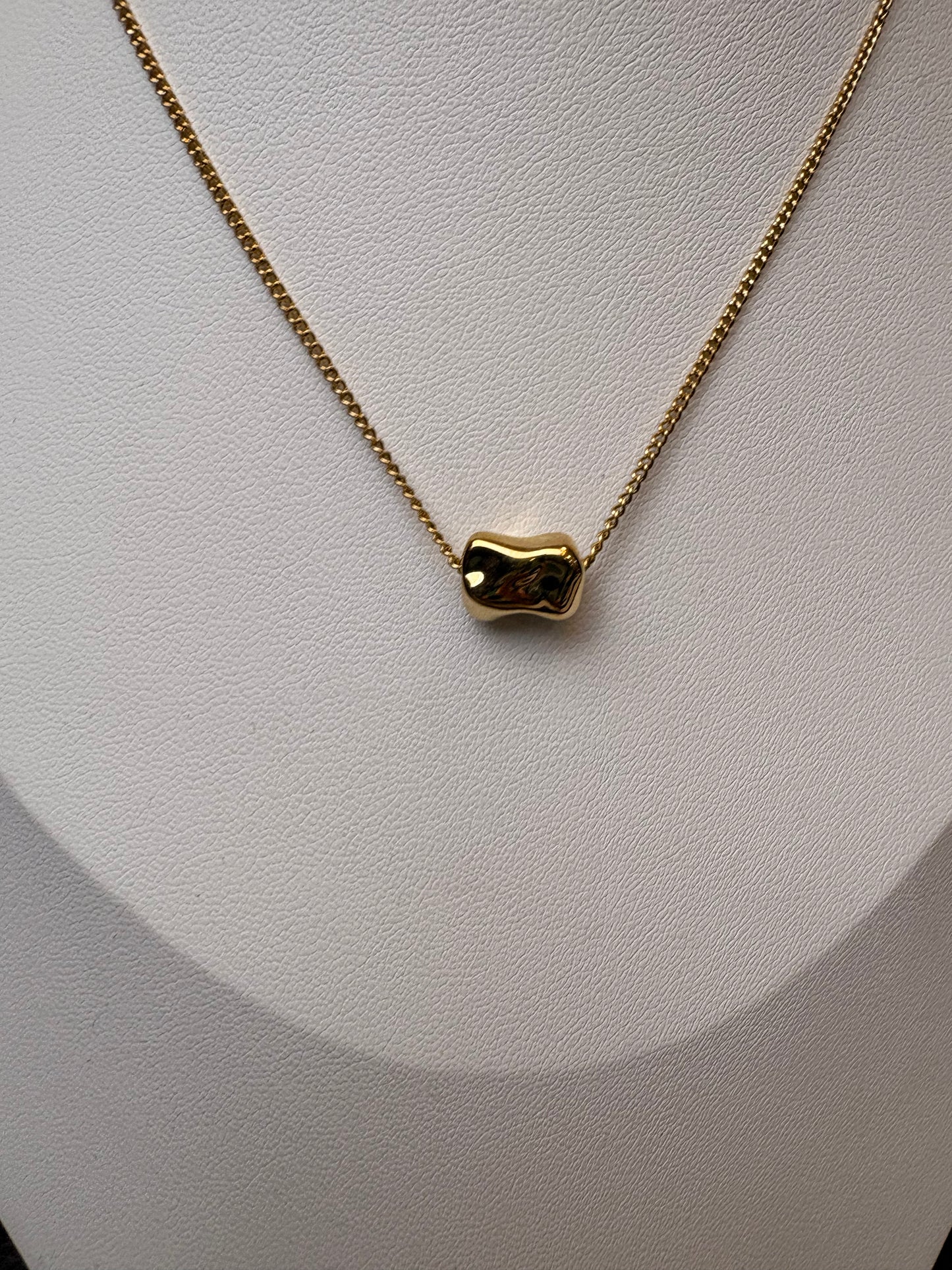The Babble: Water Resistant Necklace